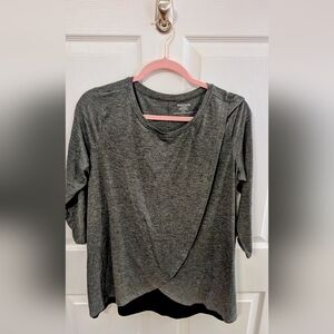 Motherhood Maternity VGUC Large Breastfeeding Top